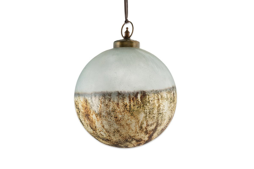 Ngolo Giant Bauble